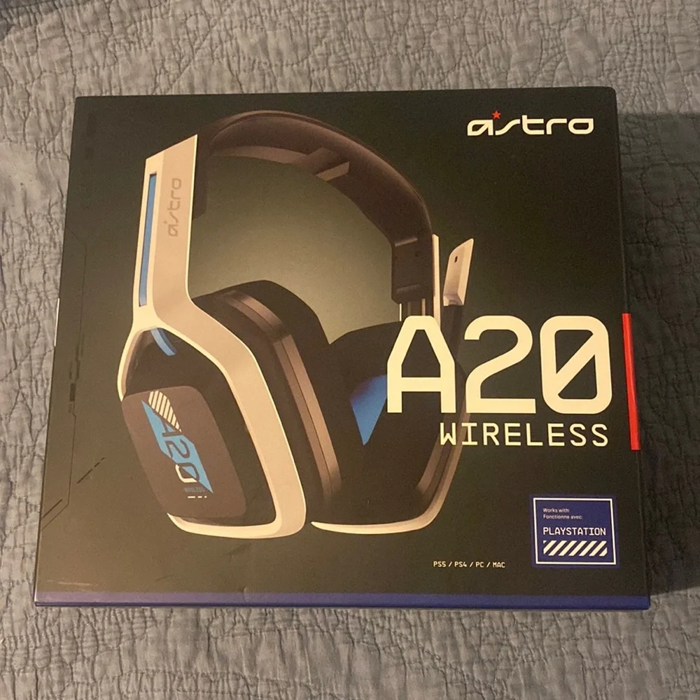 Astro a20 wireless headset brand new